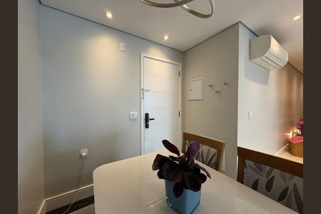 Apartamento à venda com 69m², 1 quarto e 1 vagaSala
