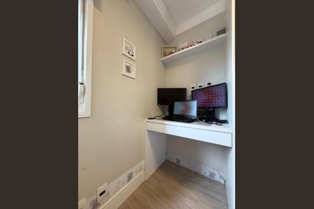 Apartamento à venda com 69m², 1 quarto e 1 vagaQuarto 2