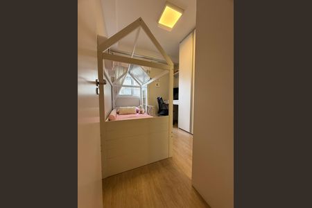 Apartamento à venda com 69m², 1 quarto e 1 vagaQuarto 2