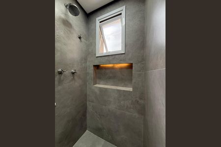 Apartamento à venda com 69m², 1 quarto e 1 vagaBanheiro