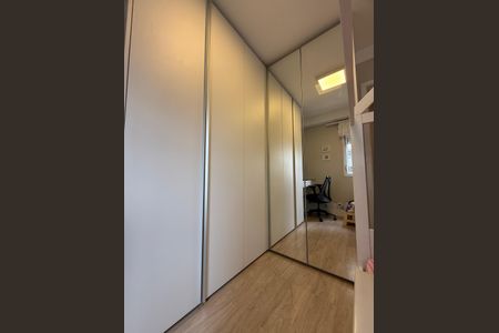 Apartamento à venda com 69m², 1 quarto e 1 vagaQuarto 2