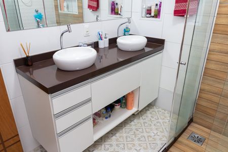 Casa para alugar com 231m², 3 quartos e 1 vagaBanheiro 1