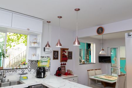 Casa para alugar com 231m², 3 quartos e 1 vagaCozinha