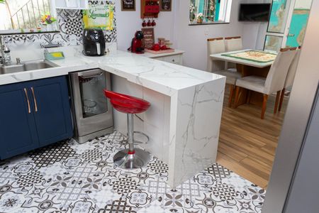 Casa para alugar com 231m², 3 quartos e 1 vagaCozinha