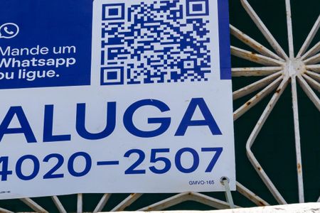 Casa para alugar com 231m², 3 quartos e 1 vagaPlaca instalada em 27/03/2026 com o código GMVO-165