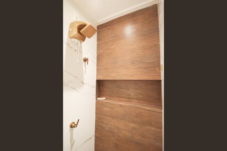 Banheiro de kitnet/studio para alugar com 1 quarto, 25m² em Vila Olímpia, São Paulo