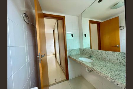 Apartamento à venda com 160m², 2 quartos e 2 vagas