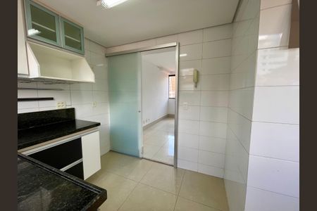 Apartamento à venda com 160m², 2 quartos e 2 vagas