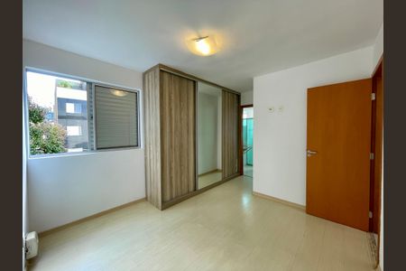Apartamento à venda com 160m², 2 quartos e 2 vagas
