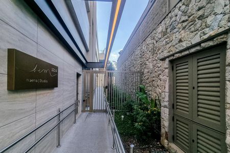 Studio à venda com 28m², 1 quarto e sem vagaFachada