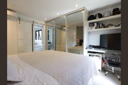 Apartamento à venda com 70m², 2 quartos e 1 vagaSuíte