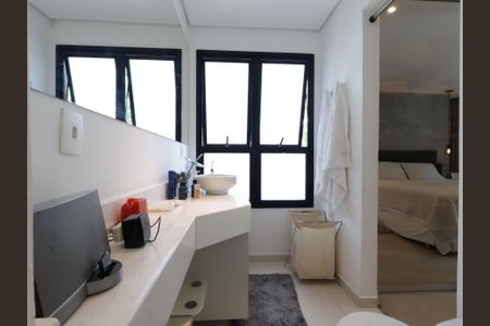 Apartamento à venda com 70m², 2 quartos e 1 vagaBanheiro da Suíte