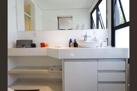 Apartamento à venda com 70m², 2 quartos e 1 vagaBanheiro da Suíte