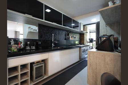 Apartamento à venda com 70m², 2 quartos e 1 vagaCozinha