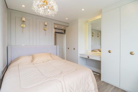 Apartamento à venda com 89m², 2 quartos e 2 vagas Apartamento à venda com 89m², 2 quartos e 2 vagasSuíte