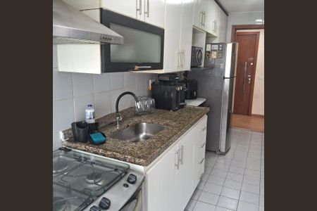Apartamento para alugar com 76m², 2 quartos e 1 vaga Apartamento para alugar com 76m², 2 quartos e 1 vagaCozinha