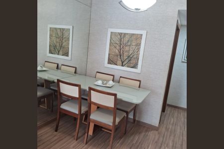 Apartamento para alugar com 76m², 2 quartos e 1 vaga Apartamento para alugar com 76m², 2 quartos e 1 vagaSala