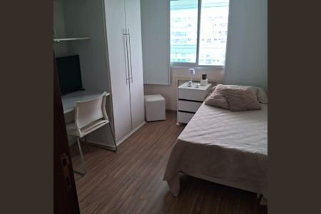 Apartamento para alugar com 76m², 2 quartos e 1 vaga Apartamento para alugar com 76m², 2 quartos e 1 vagaQuarto