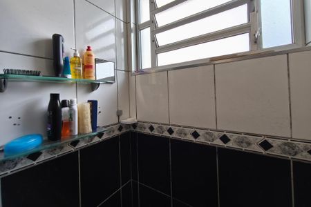 Apartamento à venda com 74m², 2 quartos e 1 vagaBanheiro