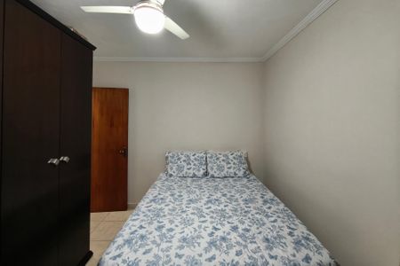 Apartamento à venda com 74m², 2 quartos e 1 vagaQuarto 2