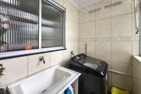 Apartamento à venda com 74m², 2 quartos e 1 vagaÁrea de Serviço