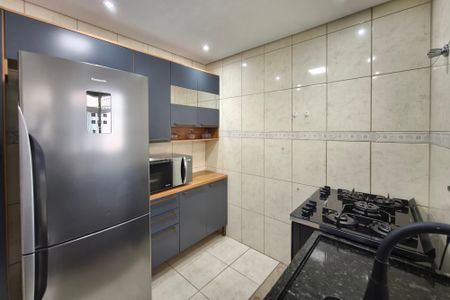 Apartamento à venda com 74m², 2 quartos e 1 vagaCozinha