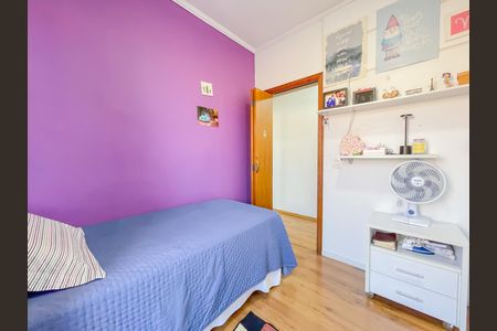 Casa à venda com 173m², 3 quartos e 2 vagasQuarto 2