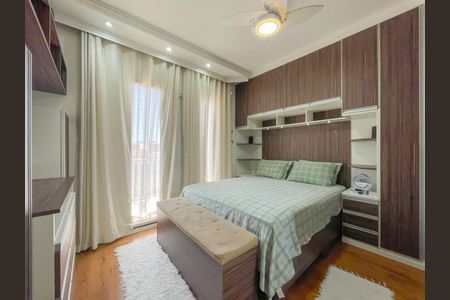 Casa à venda com 173m², 3 quartos e 2 vagasSuíte