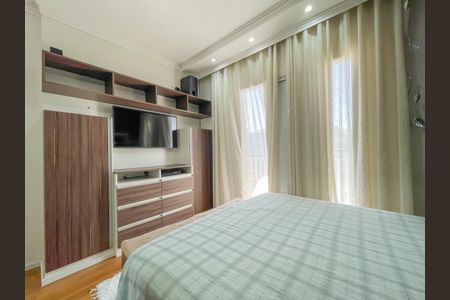 Casa à venda com 173m², 3 quartos e 2 vagasSuíte