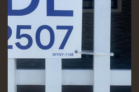 Casa à venda com 173m², 3 quartos e 2 vagasWYNY-1148