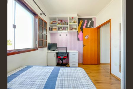 Casa à venda com 173m², 3 quartos e 2 vagasQuarto 3