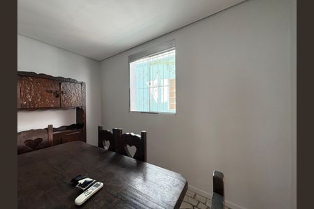 Casa para alugar com 273m², 3 quartos e 5 vagas Casa para alugar com 273m², 3 quartos e 5 vagasSala de Jantar