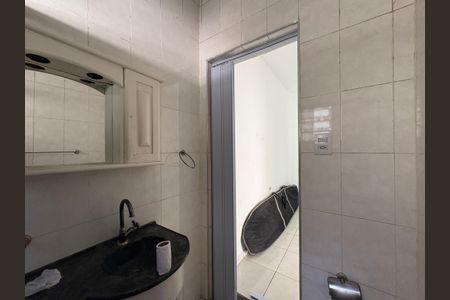 Casa para alugar com 273m², 3 quartos e 5 vagas Casa para alugar com 273m², 3 quartos e 5 vagasBanheiro da Cúpula