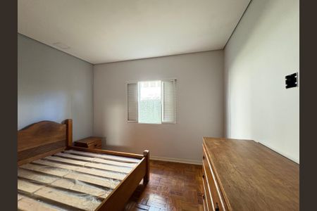 Casa para alugar com 273m², 3 quartos e 5 vagas Casa para alugar com 273m², 3 quartos e 5 vagasQuarto 2