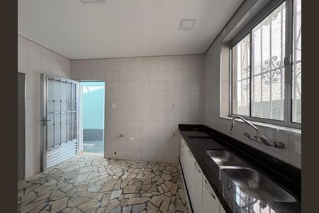 Casa para alugar com 273m², 3 quartos e 5 vagas Casa para alugar com 273m², 3 quartos e 5 vagasCozinha