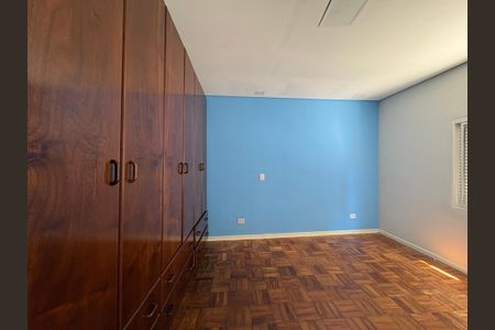 Casa para alugar com 273m², 3 quartos e 5 vagas Casa para alugar com 273m², 3 quartos e 5 vagasQuarto 1