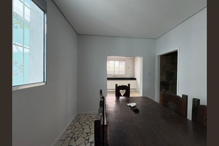 Casa para alugar com 273m², 3 quartos e 5 vagas Casa para alugar com 273m², 3 quartos e 5 vagasSala de Jantar