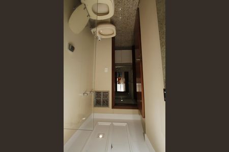 Apartamento para alugar com 185m², 4 quartos e 3 vagasBanheiro suite 1 e 3