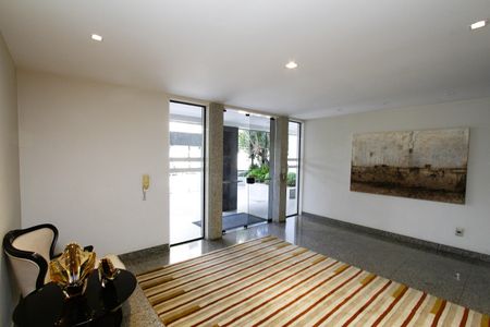 Apartamento para alugar com 185m², 4 quartos e 3 vagasHall de entrada
