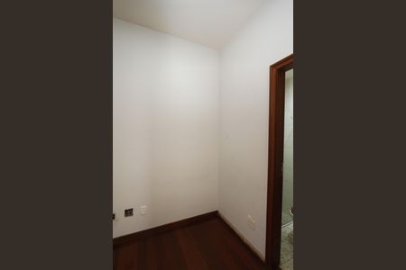 Apartamento para alugar com 185m², 4 quartos e 3 vagasdce