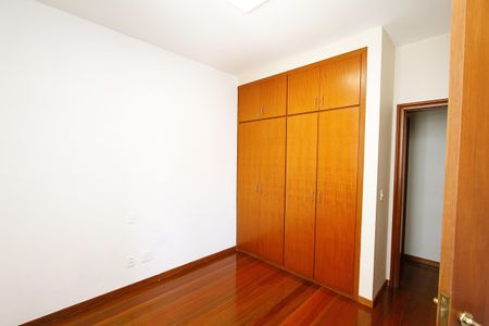Apartamento para alugar com 185m², 4 quartos e 3 vagasQuarto 3 - Suíte