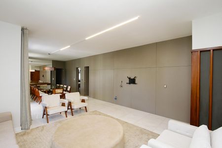 Apartamento para alugar com 185m², 4 quartos e 3 vagasSala