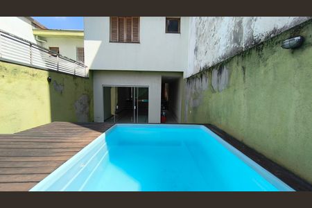 Casa à venda com 192m², 4 quartos e 4 vagasPiscina