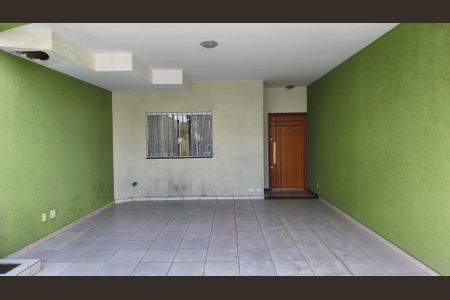 Casa à venda com 192m², 4 quartos e 4 vagasGaragem