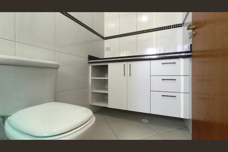 Casa à venda com 192m², 4 quartos e 4 vagasBanheiro da Suíte 4