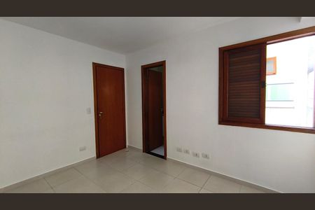 Casa à venda com 192m², 4 quartos e 4 vagasSuíte 2