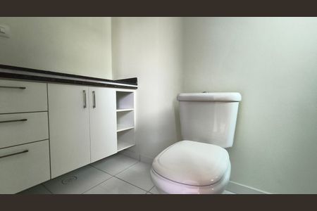 Casa à venda com 192m², 4 quartos e 4 vagasBanheiro da Suíte 1