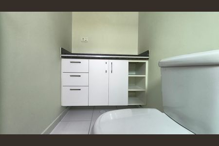 Casa à venda com 192m², 4 quartos e 4 vagasBanheiro da Suíte 1