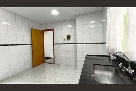 Casa à venda com 192m², 4 quartos e 4 vagasCozinha