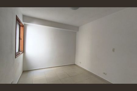Casa à venda com 192m², 4 quartos e 4 vagasSuíte 2